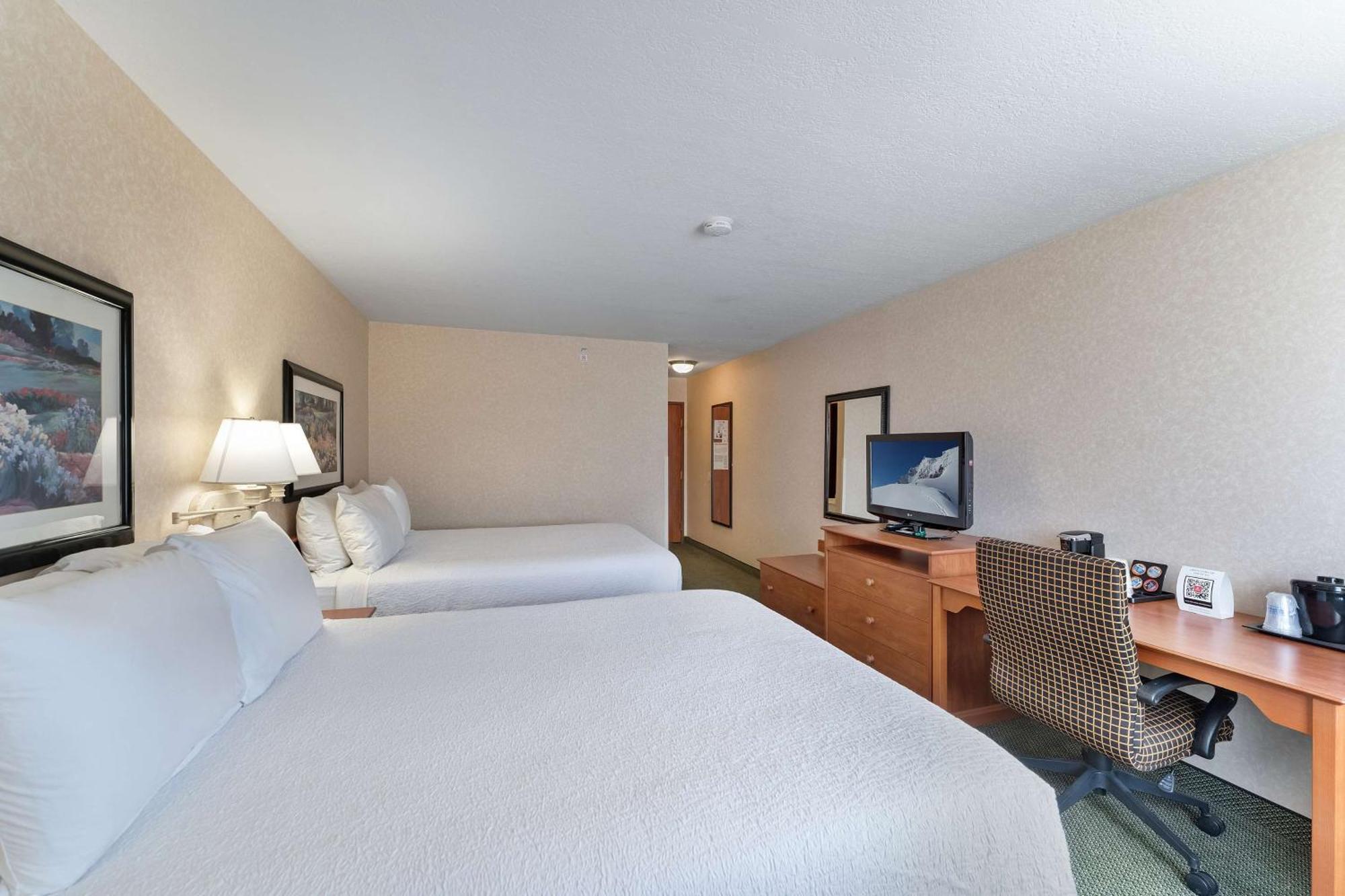 Surestay Plus Hotel By Best Western Прайс Екстериор снимка